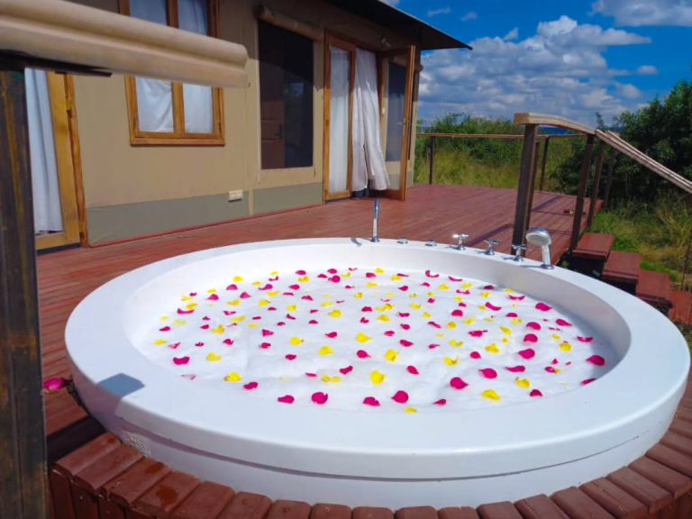 Emayian luxury camp5