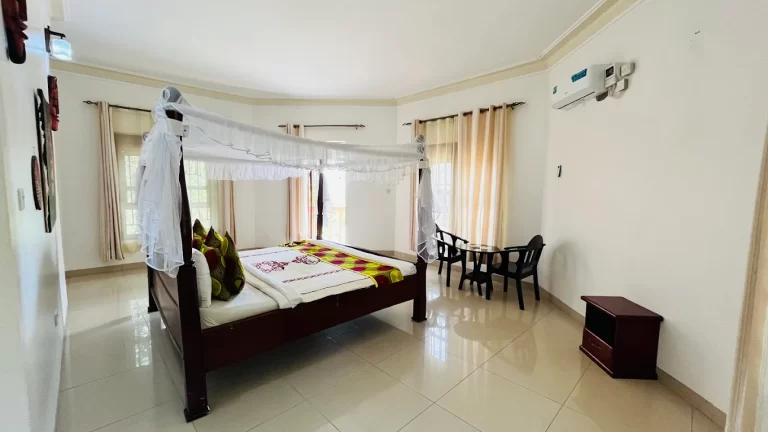 Parkside Safari Lodge 2