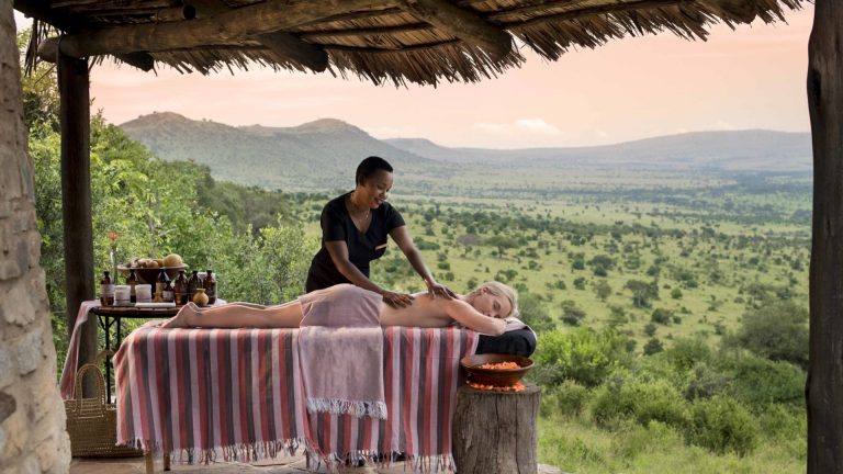 Kleins-camp-serengeti-massage