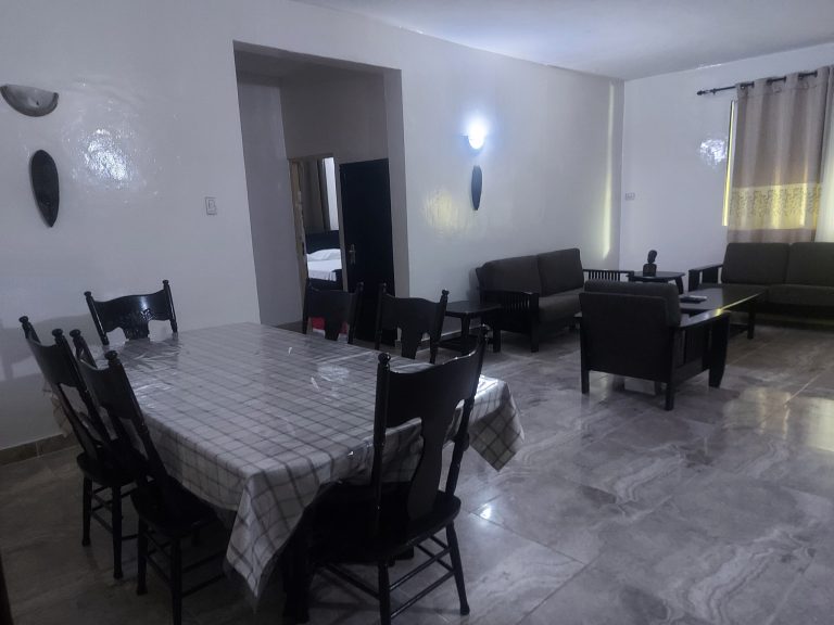 Monrovia Guest House2