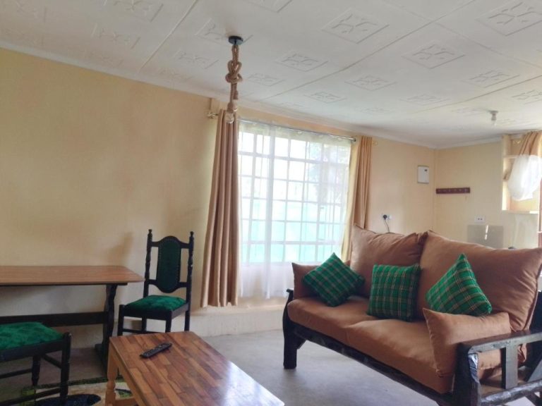 Wooden Knee Cottages1