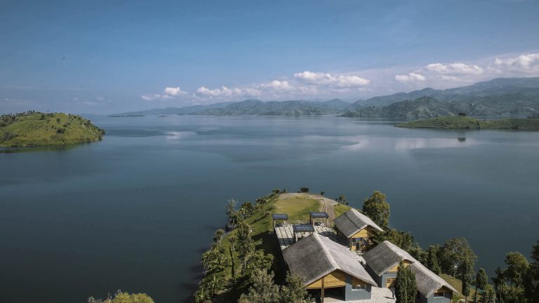 cleo lake kivu hotel